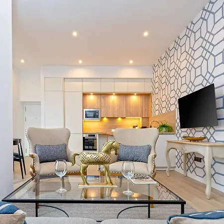Genteel Teodosio Apartment *