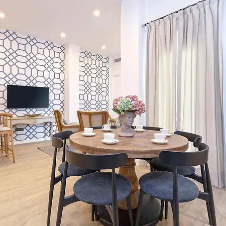 Apartment Genteel Teodosio *